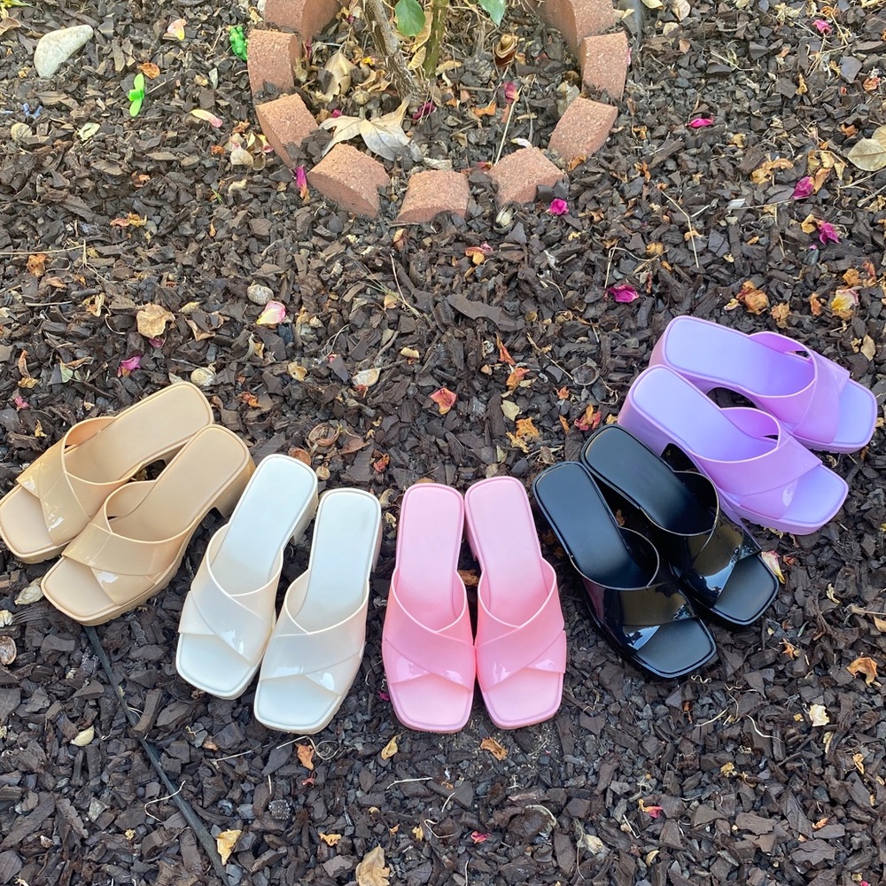 Light pink Chunky Heel Jelly Sandals - Picture 6 of 6